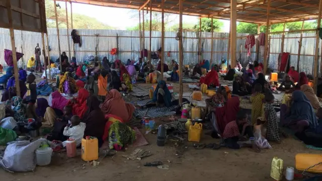 Dadkan waxay weli sugayaa in ay helaan kaalmo degdeg ah