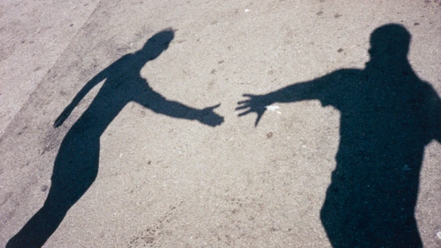 తేజేశ్వర్ హత్య, మేఘాలయలో హనీమూన్, గద్వాల ఎస్పీ