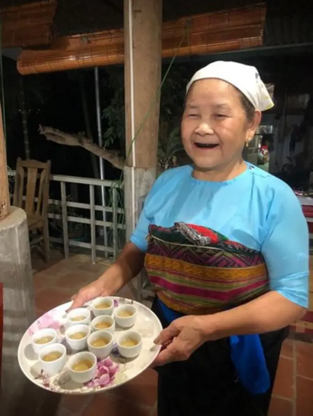 Đạp xe xuyên Việt