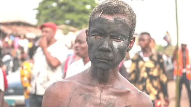 Ndị onye jiri unyi ka ọ pụtara n'Ikeji Arọndịzuọgụ.