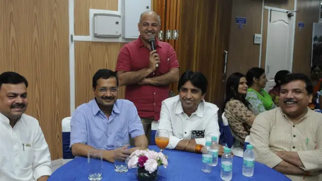 कुमार विश्वास