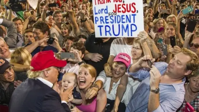 डॉनल्ड ट्रंप