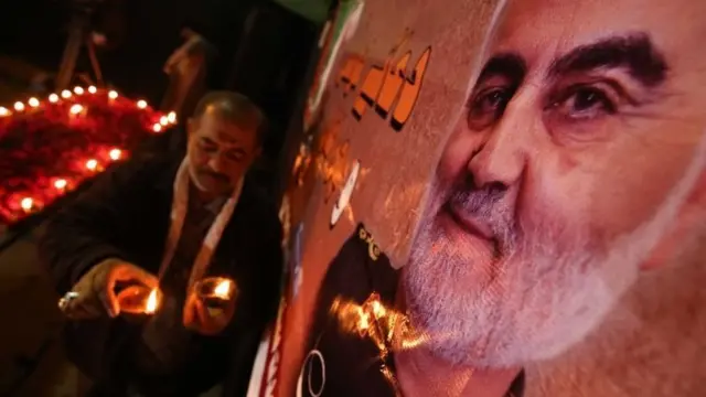 إيران