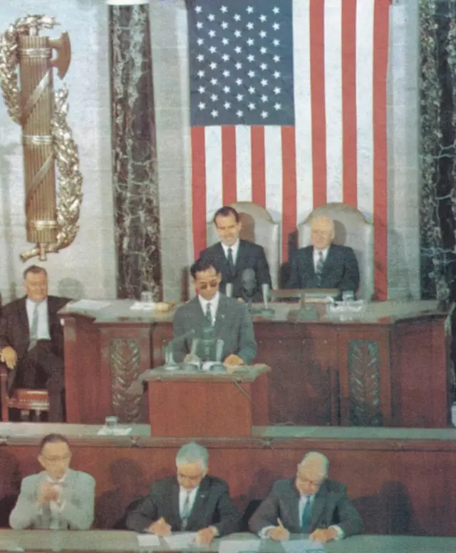 พระบาทสมเด็จพระเจ้าอยู่หัว พระราชทานกระแสพระราชดำรัส ต่อสภาคองเกรสสหรัฐ เมือวันที่ 29 มิถุนายน พ.ศ. 2503