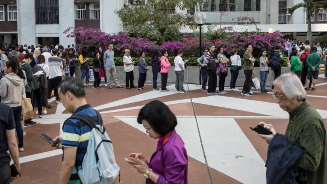 طابور المصوتين