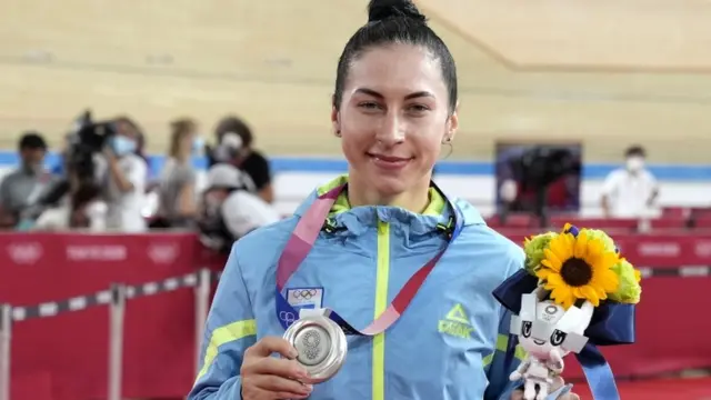 Олена Старікова