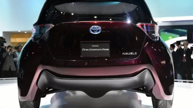 ٹوکیو، کار شو