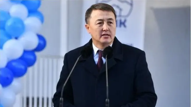 Вице-премьер-министр Замирбек Аскаров