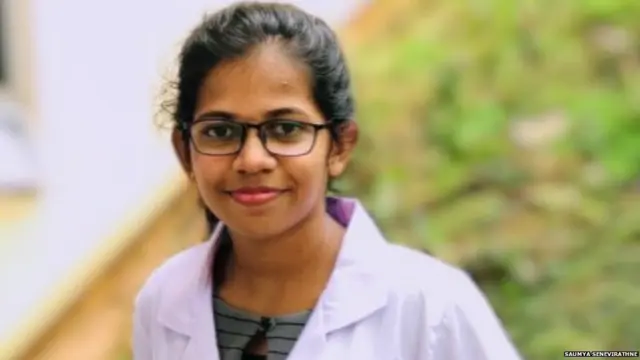 සෞම්‍යා දෙවන වසර වෛද්‍ය ශිෂ්‍යාවකි