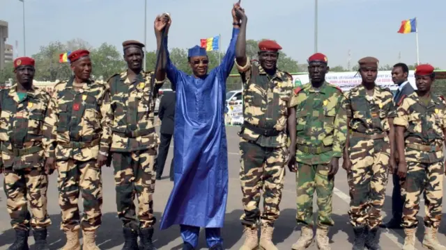 Idriss Deby avait l'habitude d'aller au front pour galvaniser ses troupes