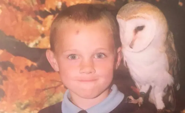 به دلایل قانونی نمی‌توانیم نام فرد متجاوز را بیاوریم