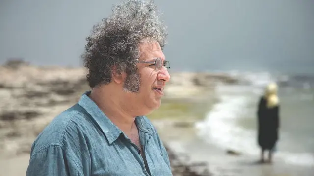 بکتاش آبتین، شاعر و مستندساز