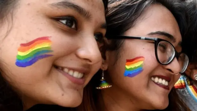 समलैंगिक संबंध, एलजीबीटीक्यू, लग्न, कुटुंब, संस्कृती