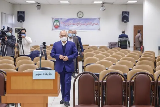 حمید کشاورز، مالک شرکت کروز در دادگاه رسیدگی به اتهامات این شرکت 