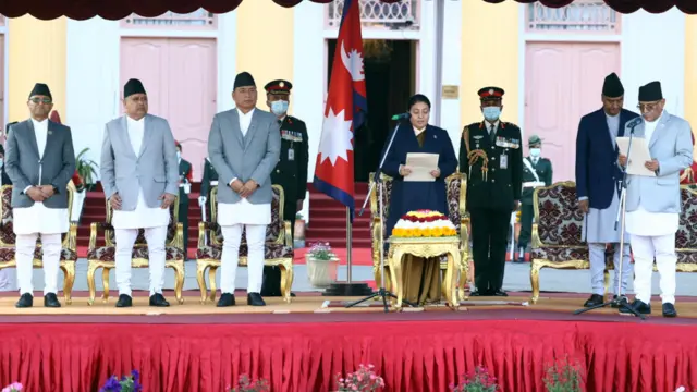 प्रधानमन्त्रीको शपग्रहण