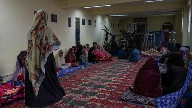 "जम्मूच्या अनेक भागांमध्ये गुरुवारी रात्री वीज नव्हती."