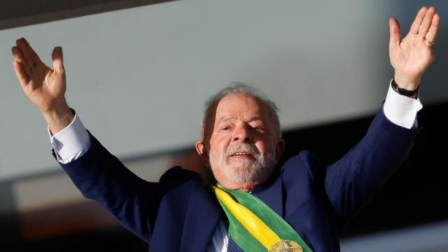 Declarações golpistas de Bolsonaro fazem EUA suspenderem venda de