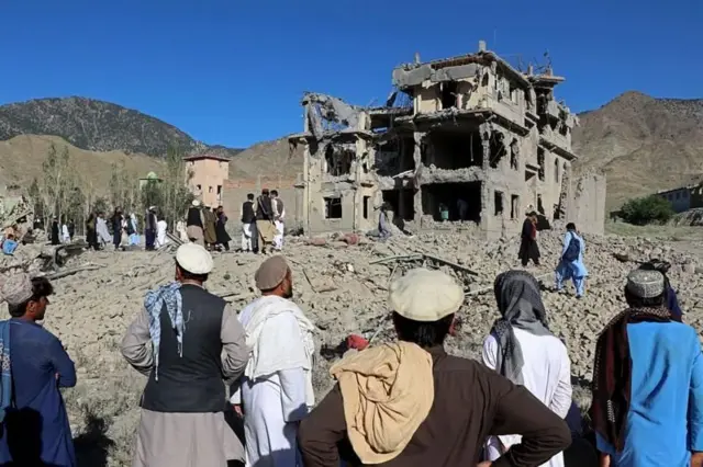 معاون سخنگوی حکومت طالبان می‌گوید که تنها در روستای مندوخیل در ولسوالی سمکنی پکتیا ۳۰ نفر کشته شده‌اند، ۲۹ ژوئن ۲۰۲۶