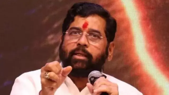 एकनाथ शिंदे, उद्धव ठाकरे, शिवसेना