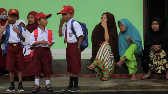 sekolah, covid-19, virus corona, psbb