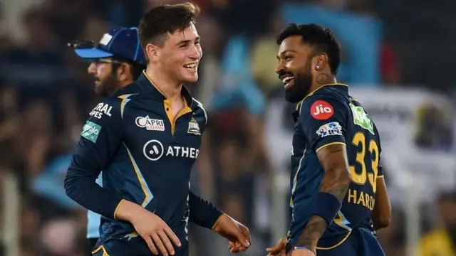 नूर और हार्दिक