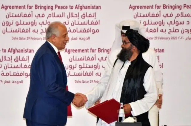 ABD'nin Afganistan Özel Temsilcisi Zalmay Khalilzad ve Taliban'ın kurucularından Molla Abdulgani Berader