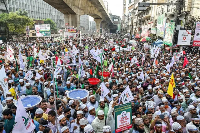 জামায়াত-এনসিপিসহ ইসলামী দলগুলো সমঝোতার ভিত্তিতে নির্বাচনে অংশ নেওয়ার ঘোষণা দিয়েছে