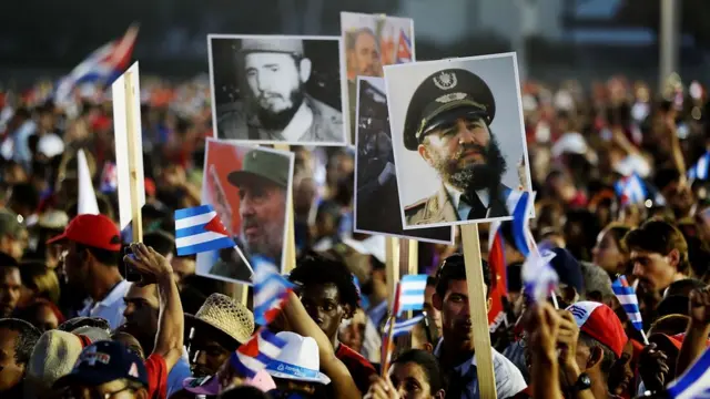 Митинг после смерти Фиделя Кастро