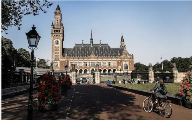 Ụlọikpe mbaụwa