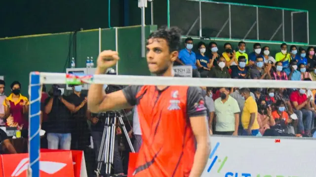 මෙවර ඔලිම්පික් තරගාවලිය නියෝජනය කිරීමට ශ්රී ලංකාවේ ක්රීඩක ක්රීඩිකාවන් කොපමණ පිරිසකට අවස්ථාව උදාවේදැයි කිව නොහැකි වුවත් අවම වශයෙන් ක්රීඩක ක්රීඩිකාවන් 12 දෙනෙකුට වැඩි සංඛ්යාවකට එම අවස්ථාව උදාවනු ඇතැයි තමන් බලාපොරොත්තු වන බව ක්රීඩා අධ්යක්ෂක ජනරාල් ආචාර්ය ෂේමාල් ප්රනාන්දු පැවසුවේය.