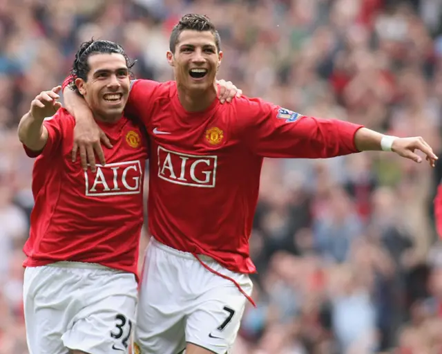 Carlos Tévez y Cristiano Ronaldo