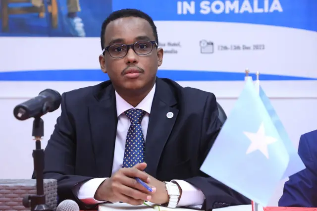 Xildhibaan Maxamed Cilmi waxaa xilkan loo magacaabay dhowr bil kahor isaga oo buuxiyay kursiga xukuumada ee gobolka Awdal ee uu baneeyay wasiirkii hore ee maaliyadda