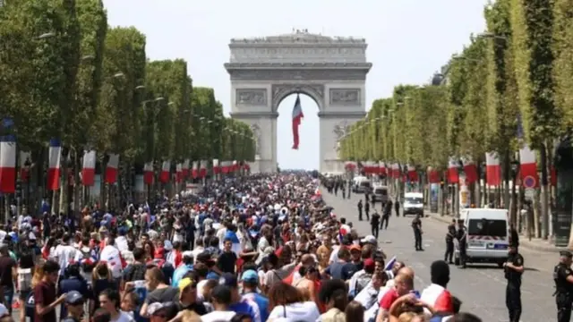 फ़ुटबॉल टीम के प्रशंसक