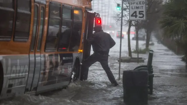 Tormenta en Los Ángeles, California