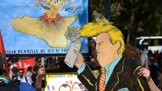 G7 zirvesi protestolara da sahne oldu