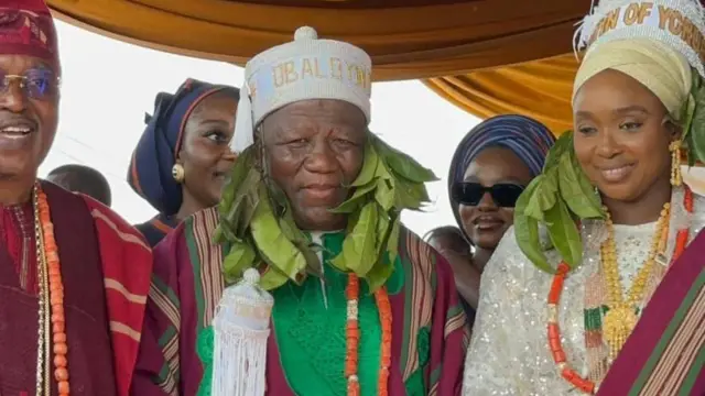 Seneto Yari to jẹ Obaloyin ree laaarin