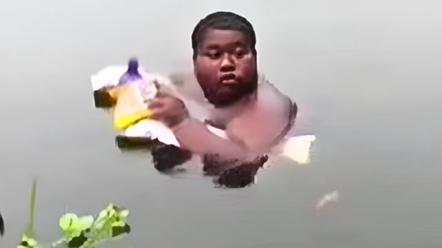 குளங்களிலேயே காலம் கழிக்கும் சிறுவன் இக்பால்