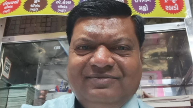 જનસંઘની પહેલી ચૂંટણી, બોટાદ નગરપાલિકા, ગુજરાત સ્થાનિક સ્વરાજ ચૂંટણી, દીનદયાળ ઉપાધ્યાય, નેહલ ચિમનભાઈ શુક્લ, ભાજપ, કૉંગ્રેસ, બીબીસી ગુજરાતી ઍક્સ્પ્લેઇનર, બીબીસી ગુજરાતી સાથે સમજો, બીબીસી ગુજરાતી ન્યૂઝ, ગુજરાતના સમાચાર, ગુજરાત હવામાન, દેશ વિદેશના તાજા સમાચાર, 