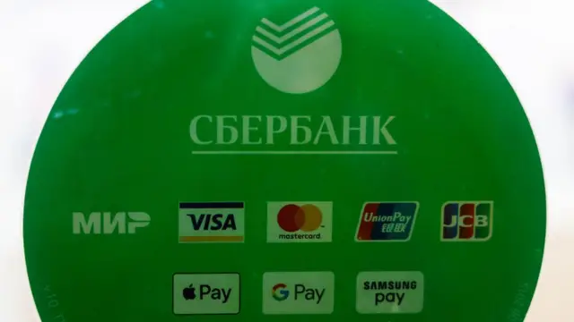 ভিসা, মাস্টারকার্ড, এ্যাপল পে, গুগল পে সব বন্ধ হয়ে গেছে।