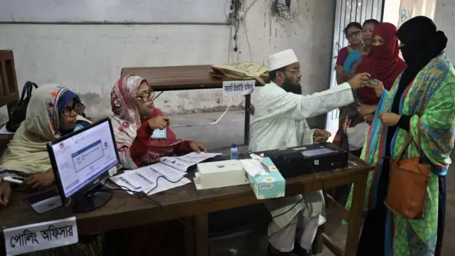 জানুয়ারিতে সংসদ নির্বাচন হওয়ার কথা রয়েছে। 