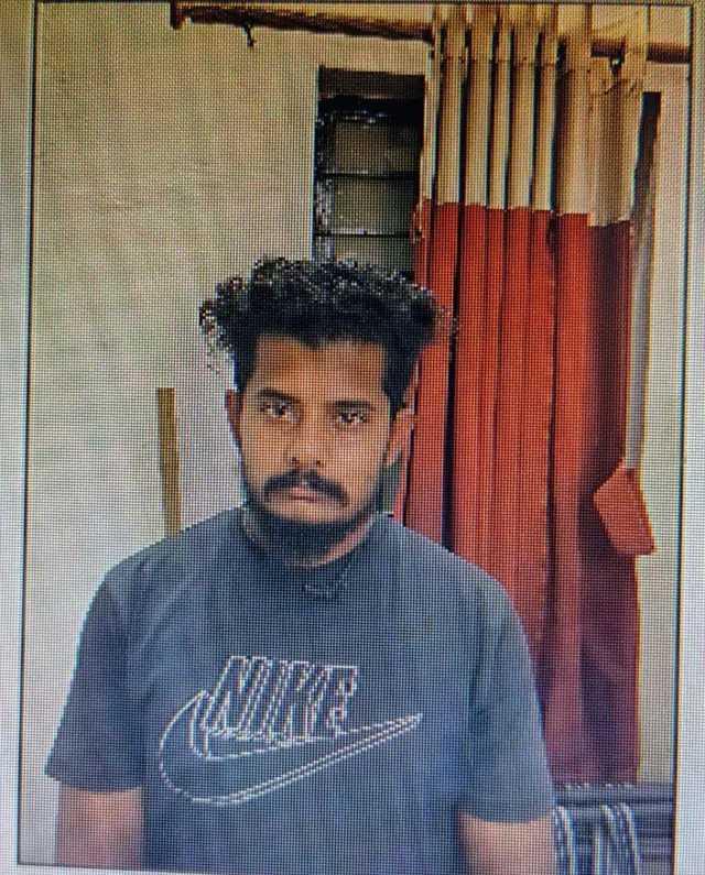 અક્રમભાઇ હાજીભાઇ સોલંકી