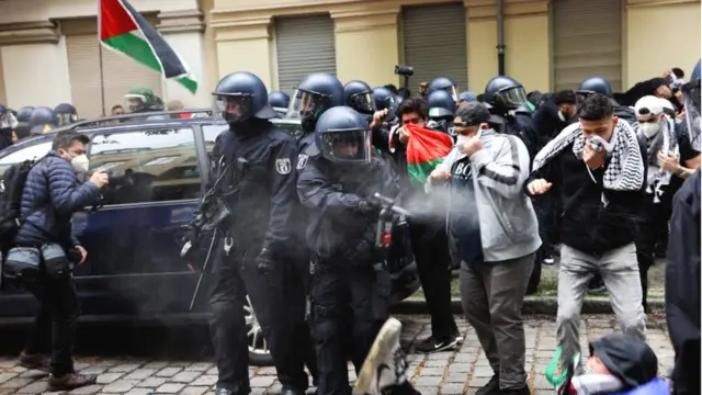 प्रदर्शनकारी