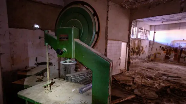 ਸੇਡਨਾਯਾ ਜੇਲ੍ਹ ਨੂੰ ਸੱਜੇਪੱਖੀ ਸੰਗਠਨ 'ਹਿਯੂਮਨ ਸਲੋਟਰਹਾਊਸ' ਯਾਨੀ ਕਿ ਮਨੁੱਖੀ ਬੁਚੜਖਾਣਾ ਵੀ ਕਹਿੰਦੇ ਹਨ