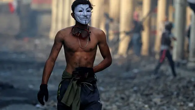 இராக் போராட்டம் 400 பேர் பலி: என்ன நடக்கிறது அங்கே? - விரிவான தகவல்கள்