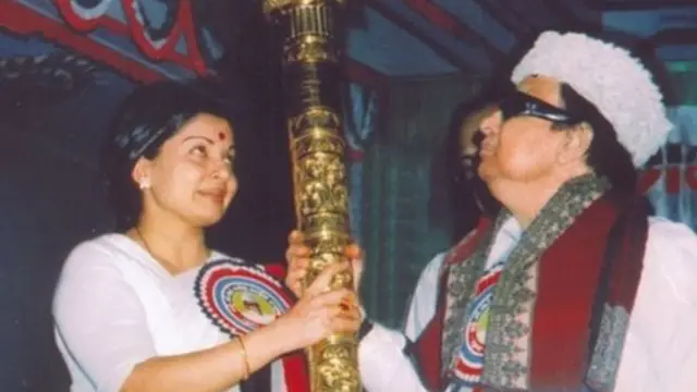 இந்தியாவில் நடந்த 6 நம்பிக்கை வாக்கெடுப்புகள் - ஒரு தொகுப்பு