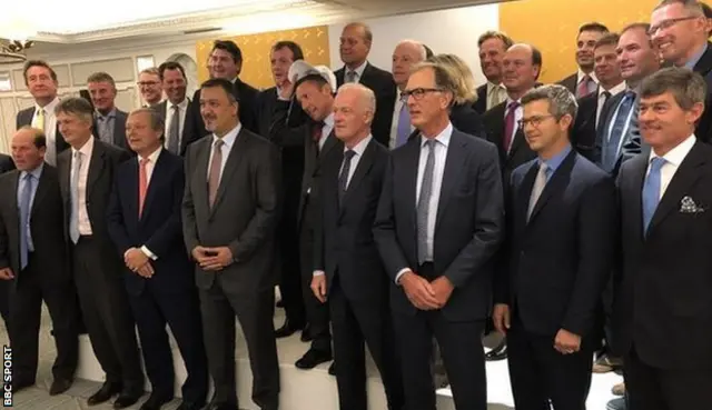 الأمير بندر والفارس فرانكي ديتوري وأكثر من 20 مدربا في الفعالية الترويجية للسباق في لندن