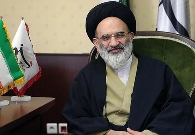 رضا تقوی زمانی که نماینده مجلس بود از منتقدان دولت خاتمی بود