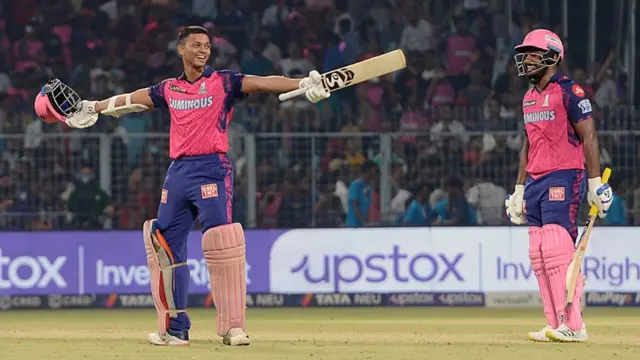 यशस्वी जायसवाल ने 625 रन बनाए और बल्लेबाज़ों की सूची में वो पांचवें नंबर पर रहे