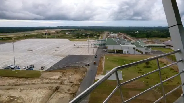 මත්තල ගුවන් තොටුපල