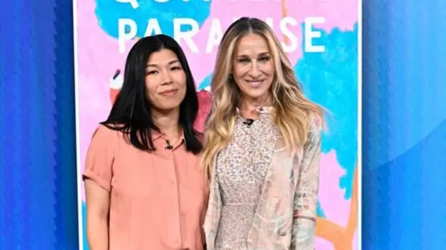 這個「非模範移民家庭」的小說,被美國知名演員莎拉·潔西卡·帕克所創立的文學出版社簽下出版